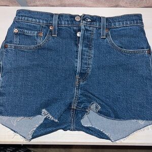 Levi's Women's 501 shorts